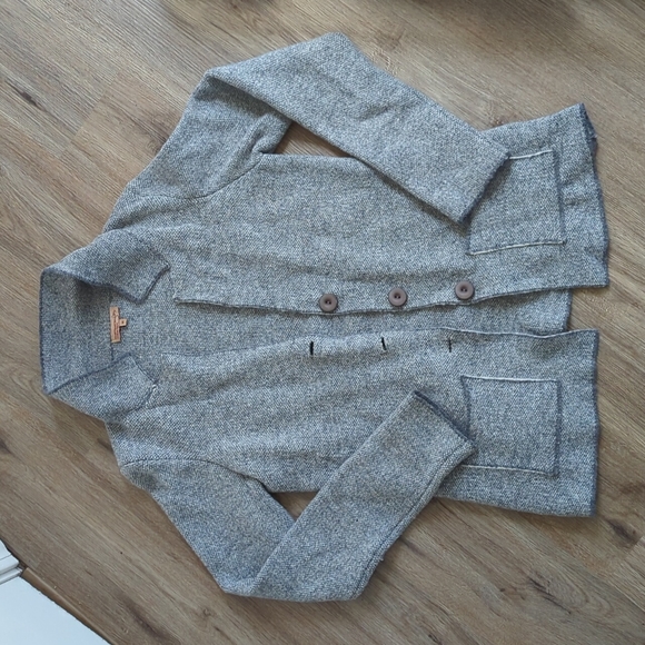 Stretchy gray blazer with buttons and pockets - Picture 1 of 4